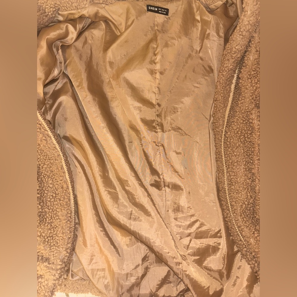Teddy Jacket - Picture 2 of 3
